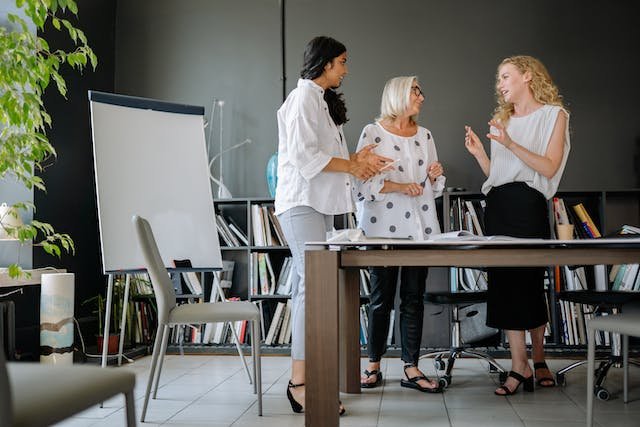 business owners talking about virtual assistant packages